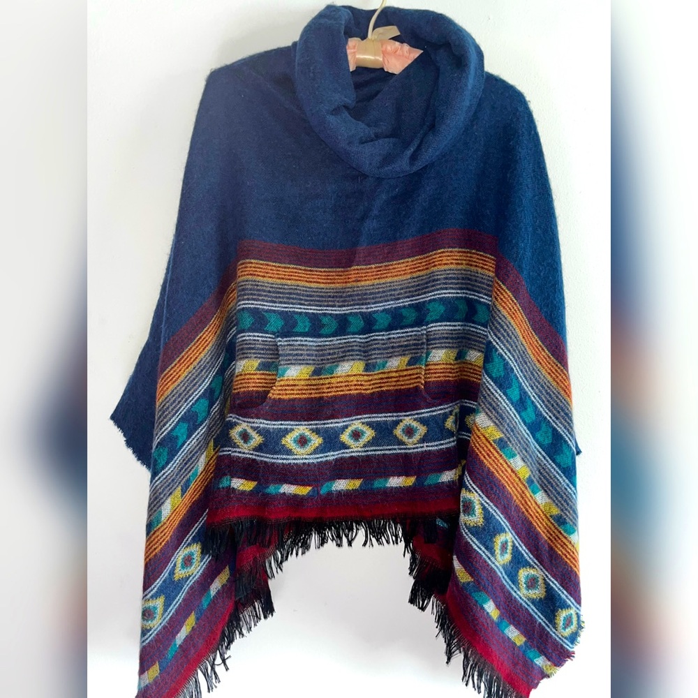 Steve Madden Poncho
